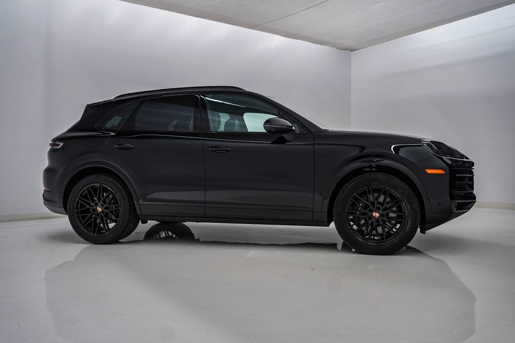 New 2026 Porsche Cayenne AWD/4WD image 9