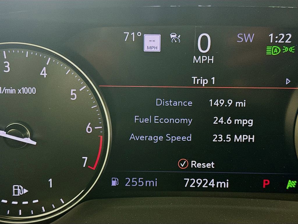 Used 2022 Buick Envision Avenir w/ Technology Package II image 15