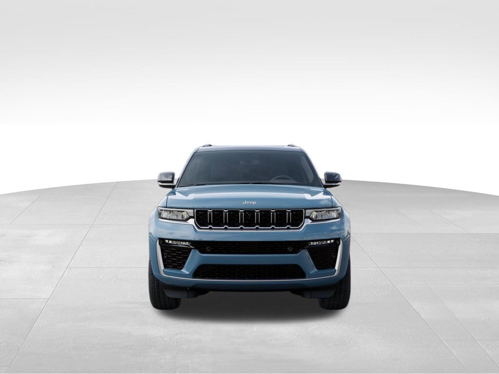 New 2026 Jeep Grand Cherokee Summit image 6