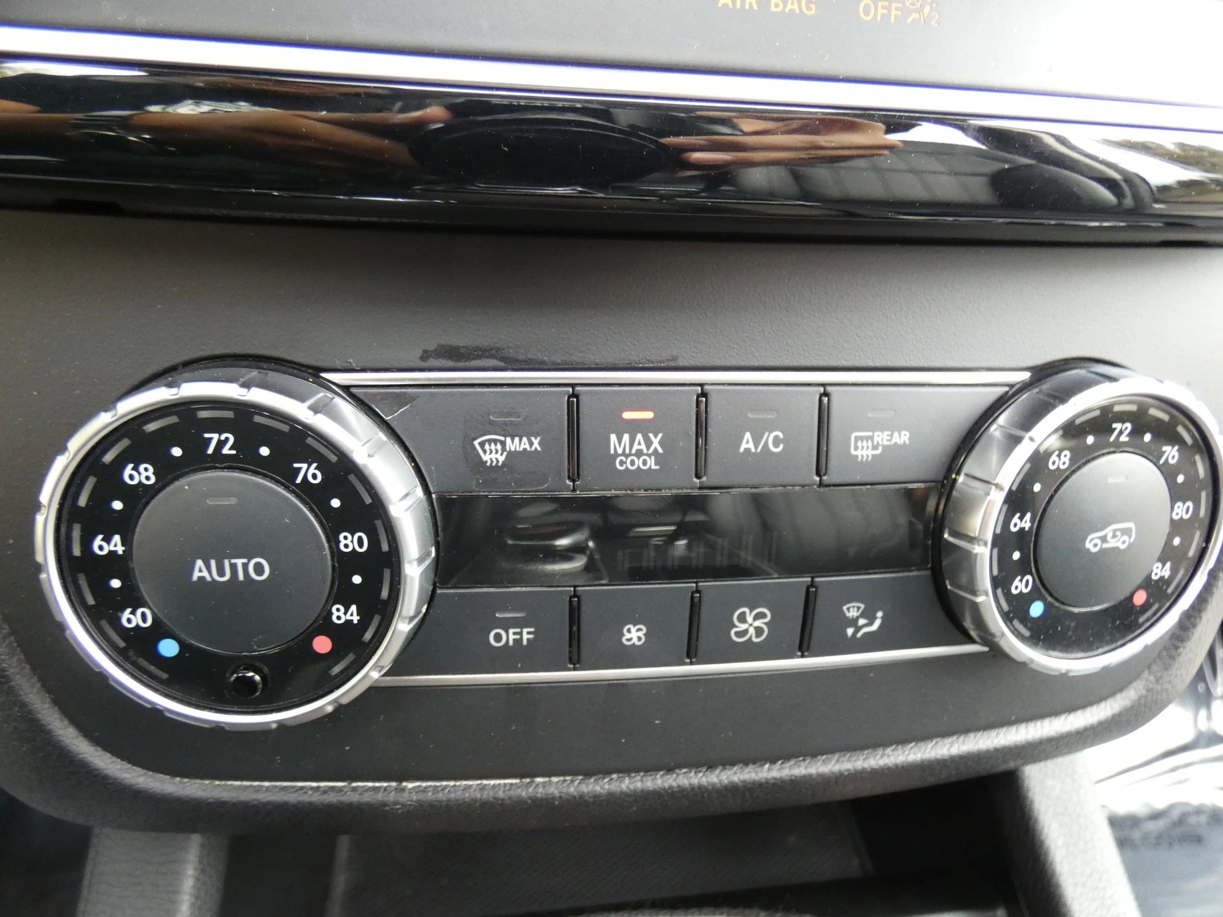 Used 2016 Mercedes-Benz GLE 350 w/ Premium Package image 64