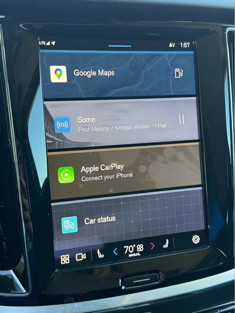 Used 2025 Volvo V60 B5 Cross Country Plus image 30