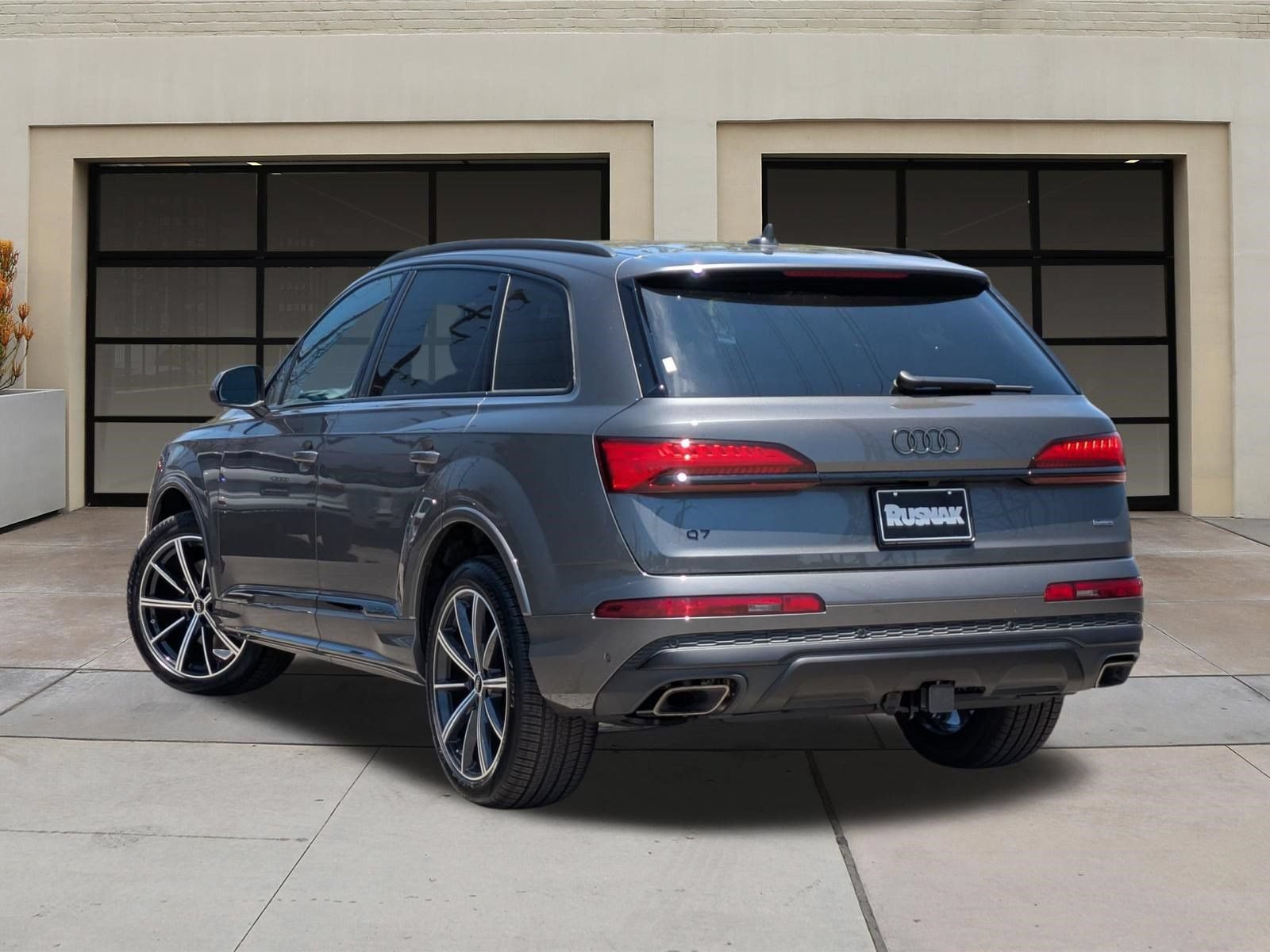 New 2026 Audi Q7 2.0T Premium Plus AWD/4WD image 3