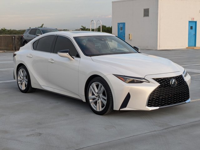 Used 2024 Lexus IS 300 w/ Comfort Package RWD image 3