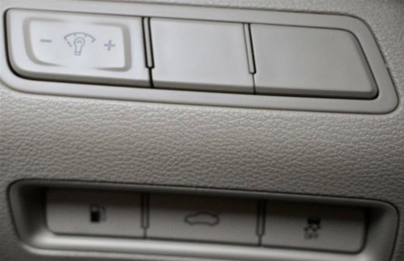 Used 2017 Hyundai Sonata SE image 28