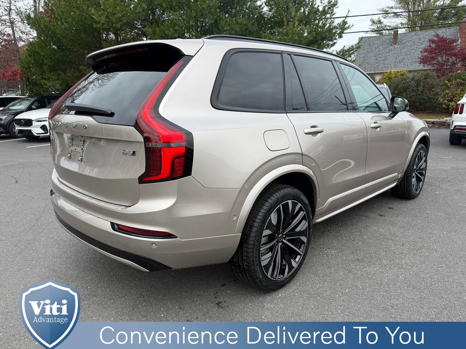 New 2026 Volvo XC90 B6 Ultra w/ Protection Package Premier image 8