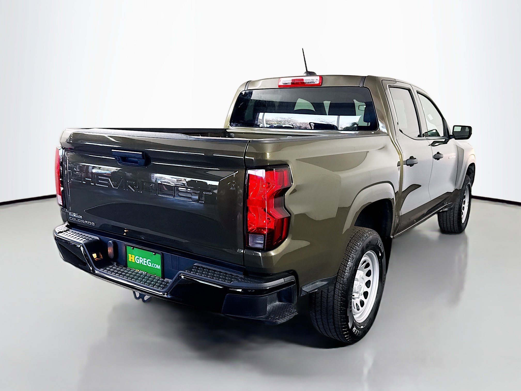 Used 2024 Chevrolet Colorado W/T image 10
