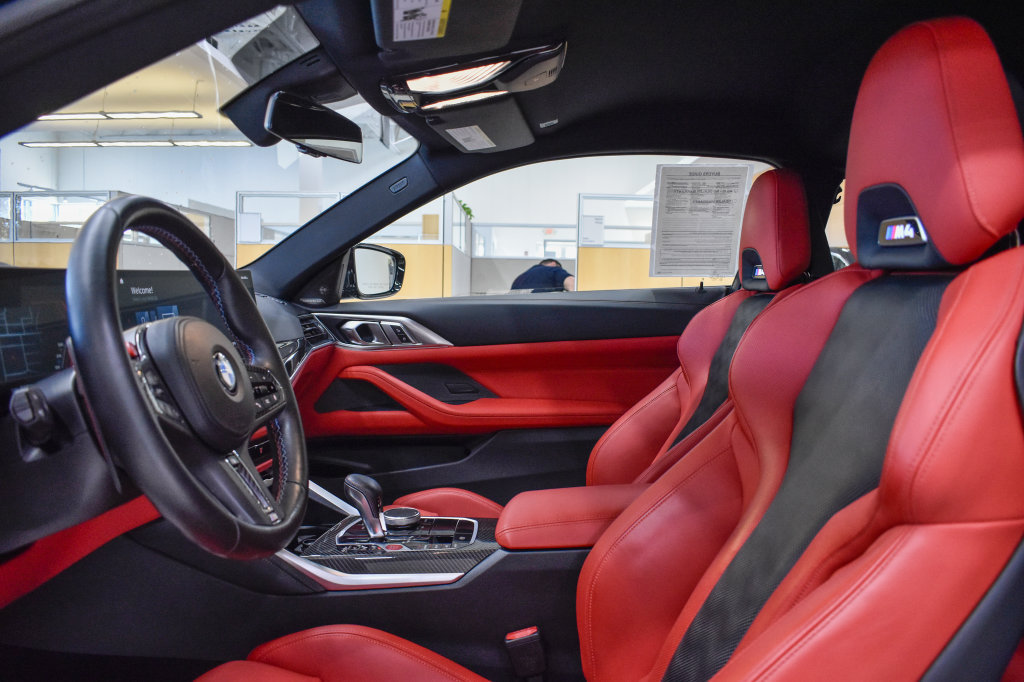 Used 2024 BMW M4 xDrive Competition w/ Executive Package AWD/4WD image 3