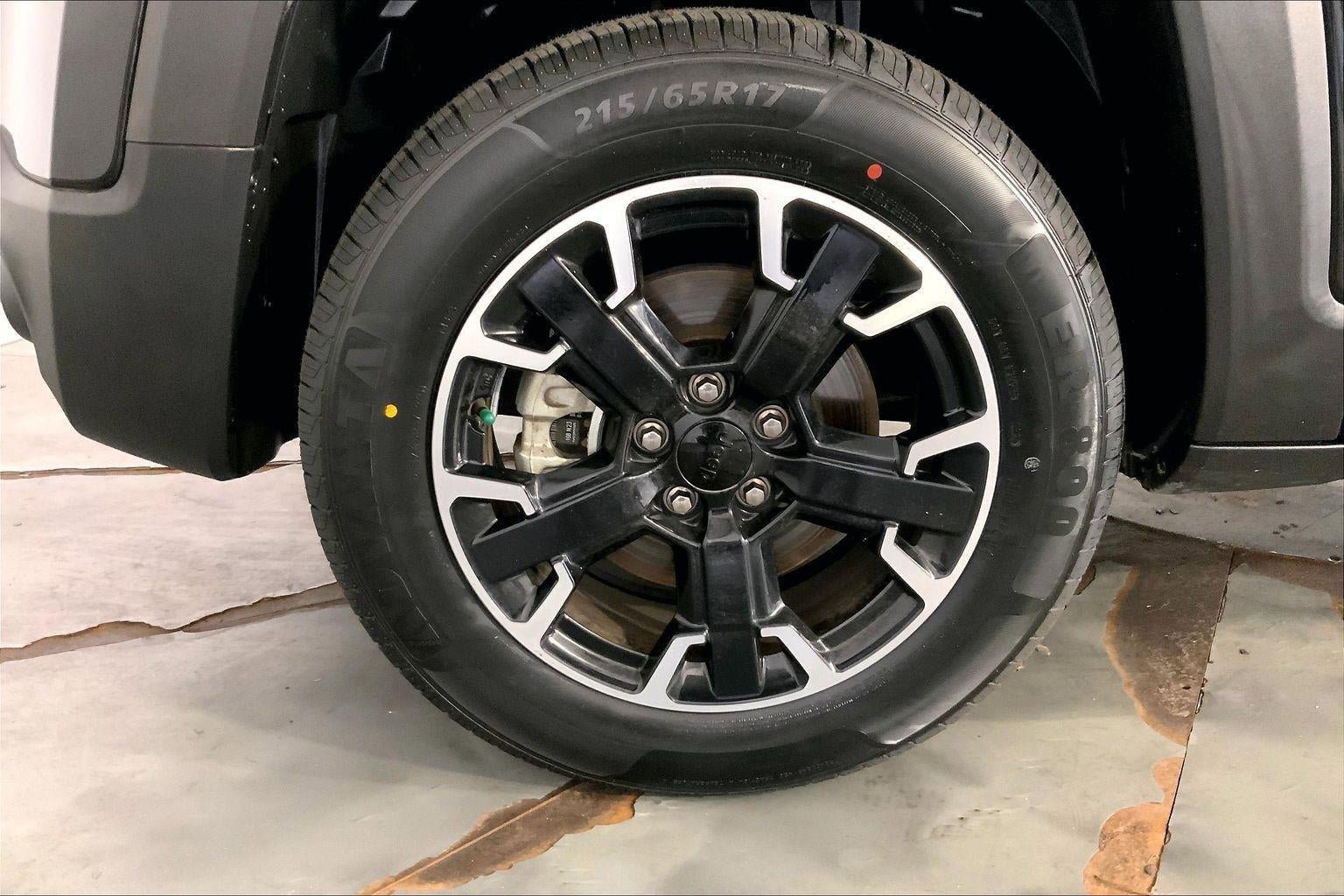 Used 2023 Jeep Renegade Trailhawk AWD/4WD image 9