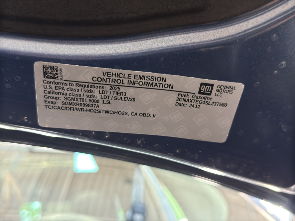 Used 2025 Chevrolet Equinox RS w/ Safety and Technology Package AWD/4WD image 40