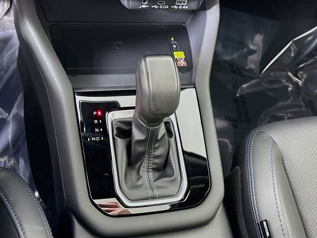 Used 2025 Subaru Forester Limited image 11