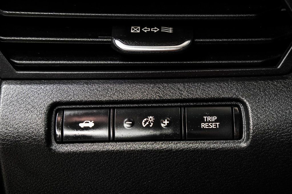 Used 2022 Nissan Altima 2.5 SV FWD image 32