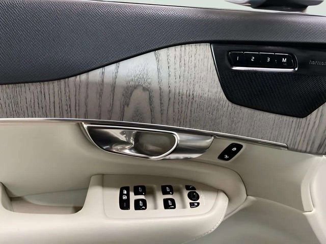 Used 2023 Volvo XC90 T8 Plus w/ Protection Package Premier image 61