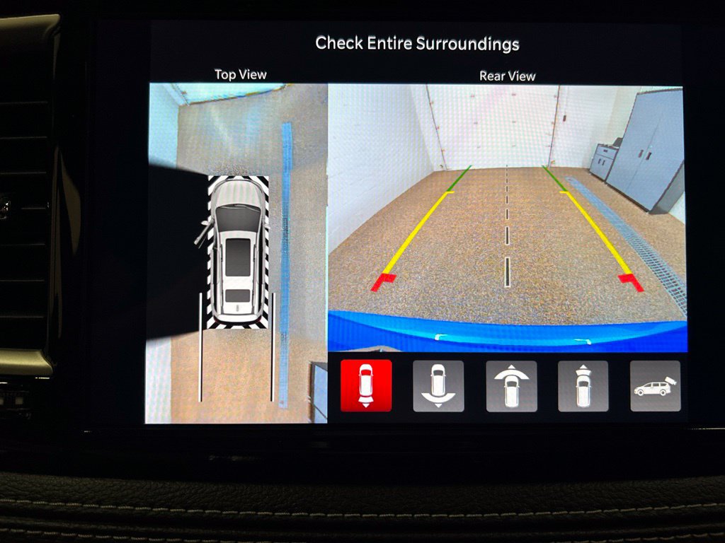 New 2027 Chrysler Pacifica Limited FWD image 22
