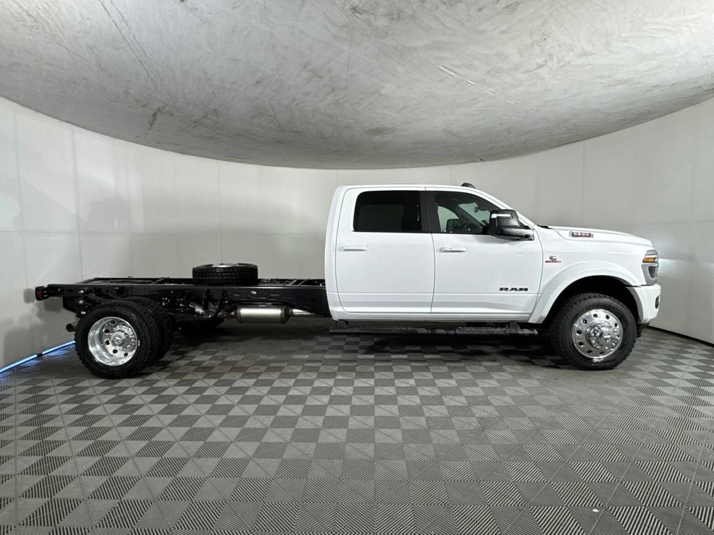 New 2027 RAM 5500 Tradesman AWD/4WD image 5