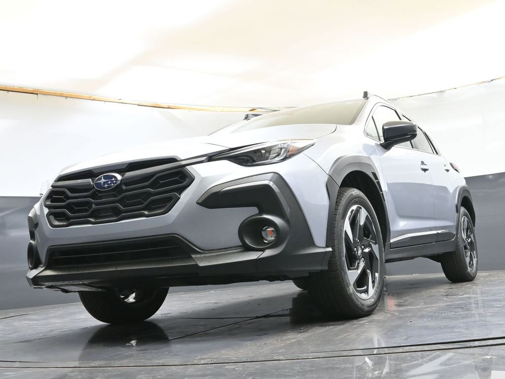 Used 2025 Subaru Crosstrek 2.5i Limited w/ Crosstrek Mirror Package image 36