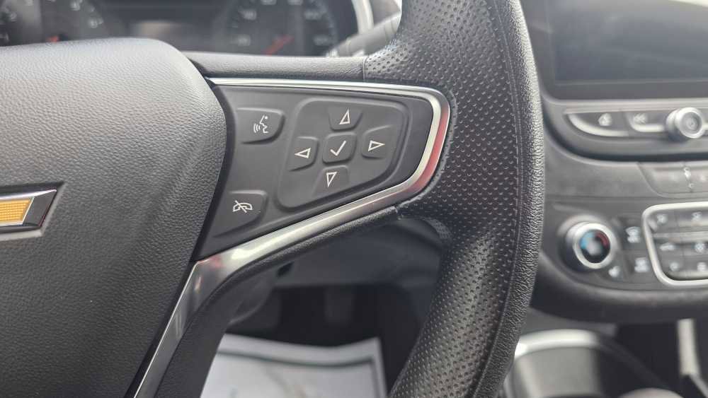 Used 2024 Chevrolet Malibu LT image 12