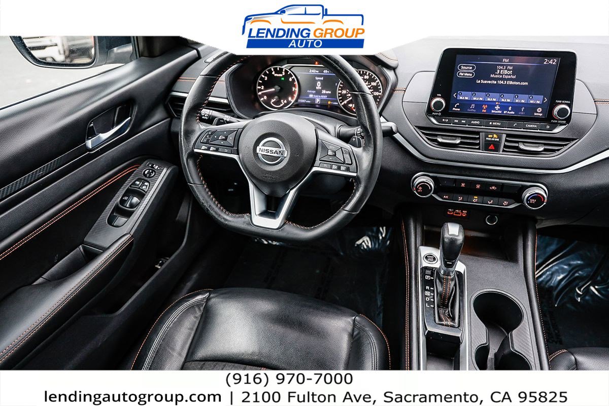 Used 2022 Nissan Altima 2.5 SR image 14