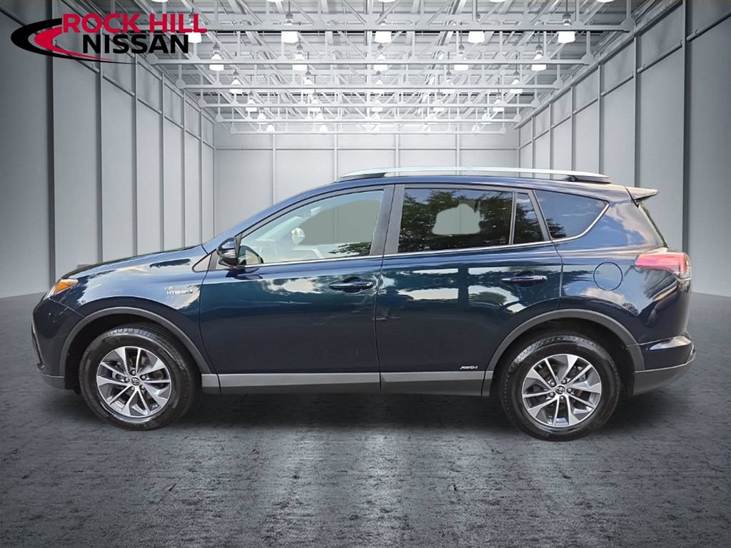 Used 2017 Toyota RAV4 XLE w/ All Weather Liner Package AWD/4WD image 4