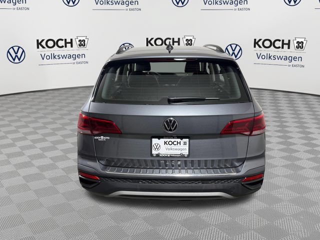 Used 2023 Volkswagen Taos S w/ Driver Assistance Package FWD image 7
