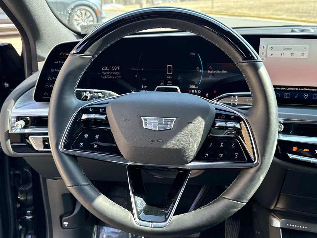 Used 2024 Cadillac Lyriq Luxury w/ LPO, Floor Liner Package image 21