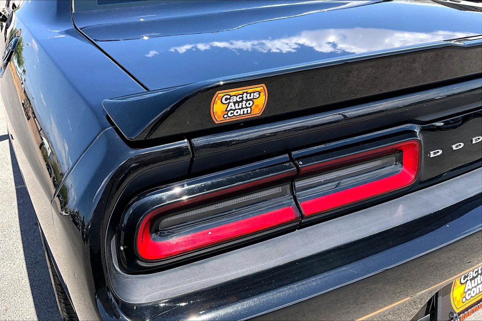 Used 2019 Dodge Challenger SXT RWD image 30