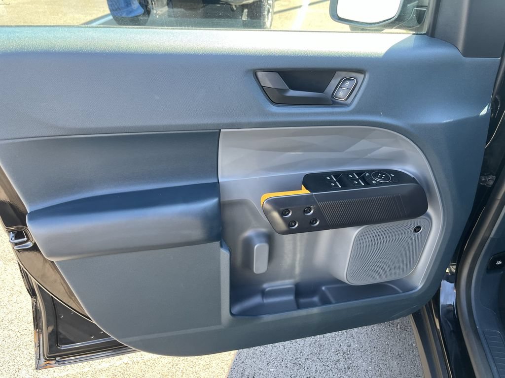 Used 2025 Ford Maverick Tremor AWD/4WD image 13