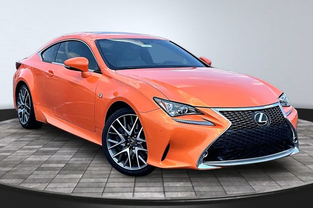Used 2016 Lexus RC 200t RWD image 12