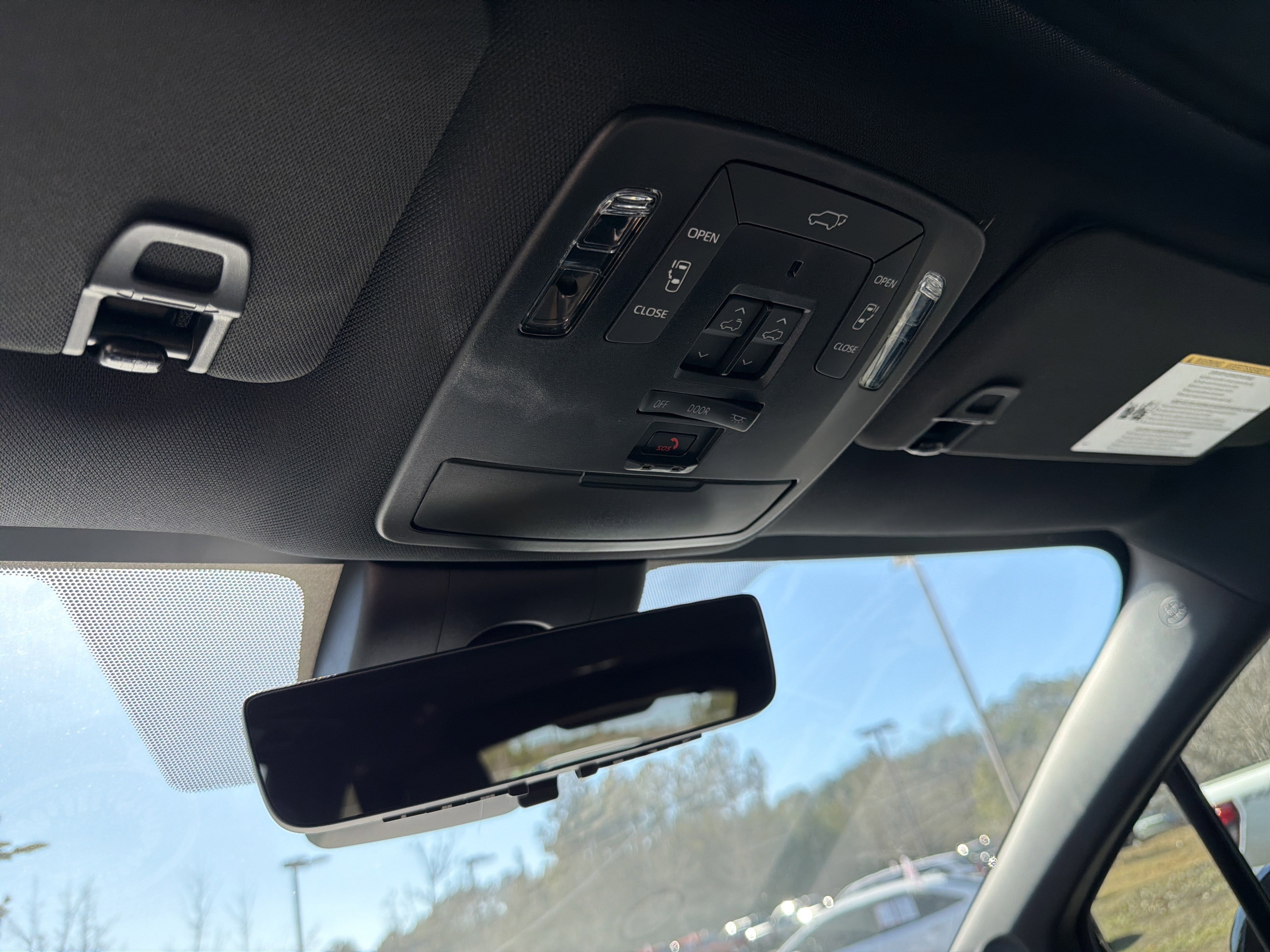 New 2026 Toyota Sienna Limited image 28