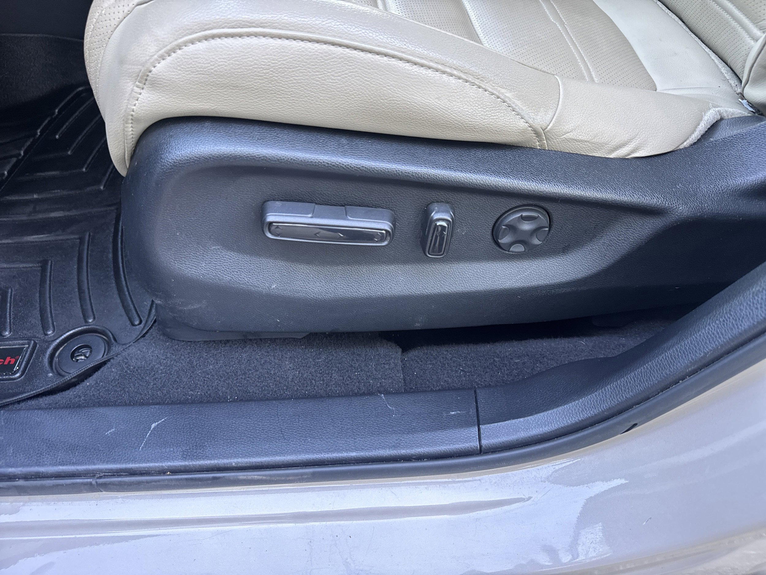 Used 2017 Honda CR-V EX-L image 6