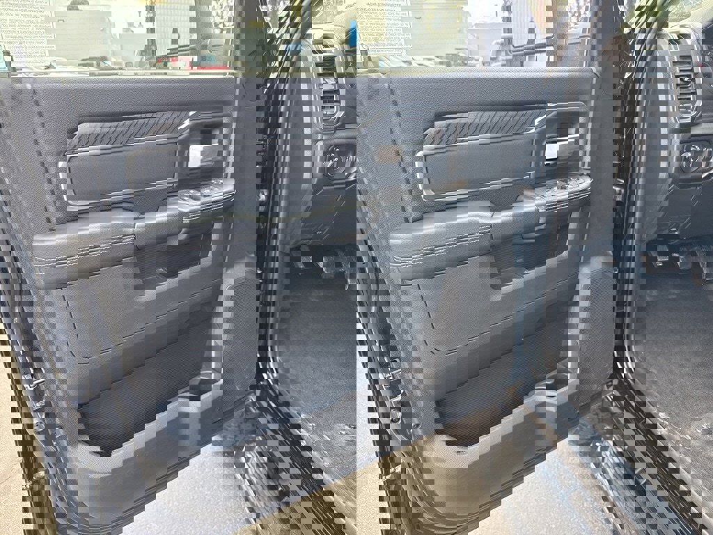 New 2025 RAM 3500 Big Horn image 17