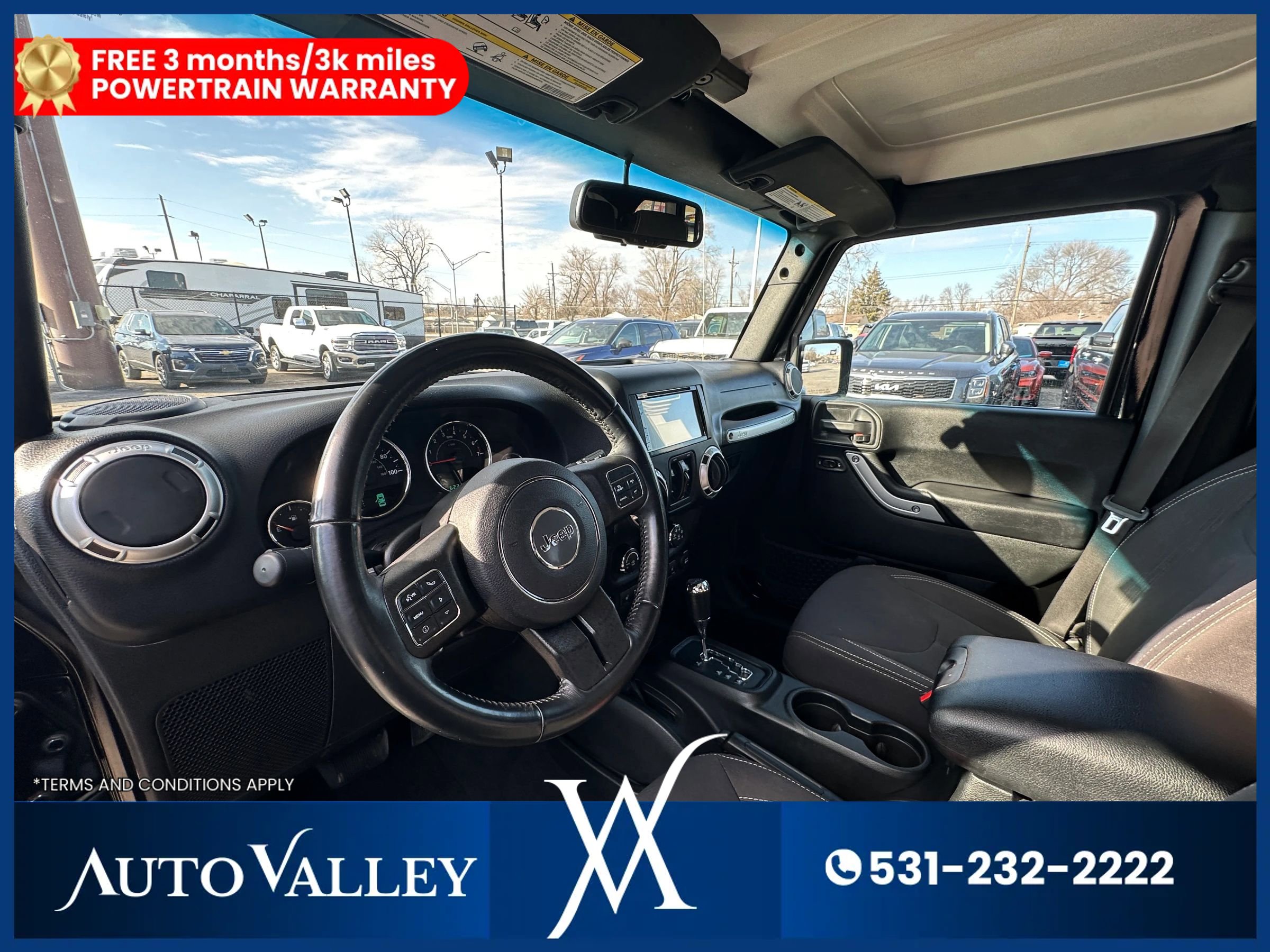 Used 2018 Jeep Wrangler Unlimited Sahara w/ Connectivity Group image 15