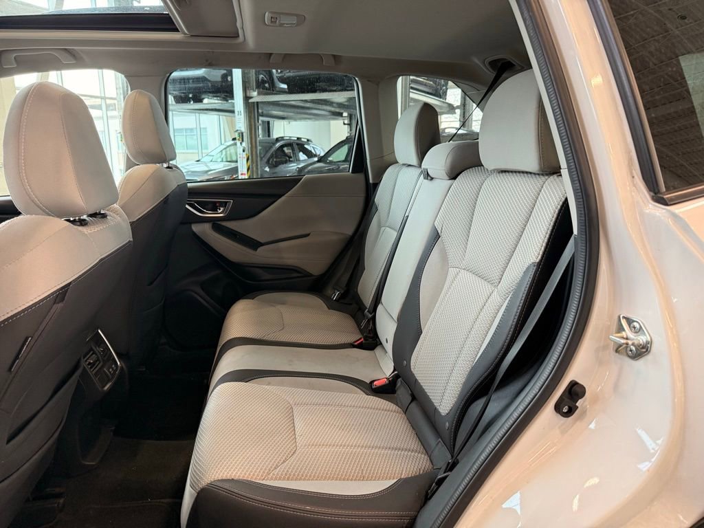 Used 2022 Subaru Forester Premium image 10