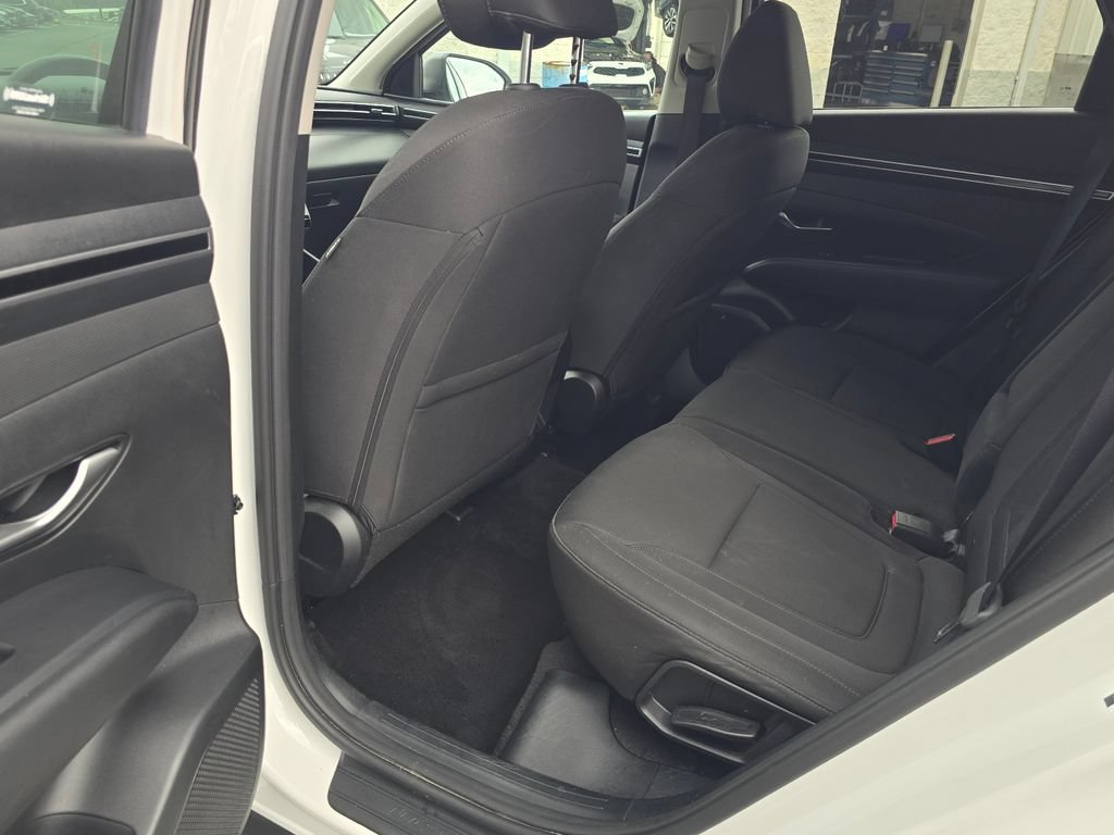 Used 2024 Hyundai Tucson SEL FWD image 8