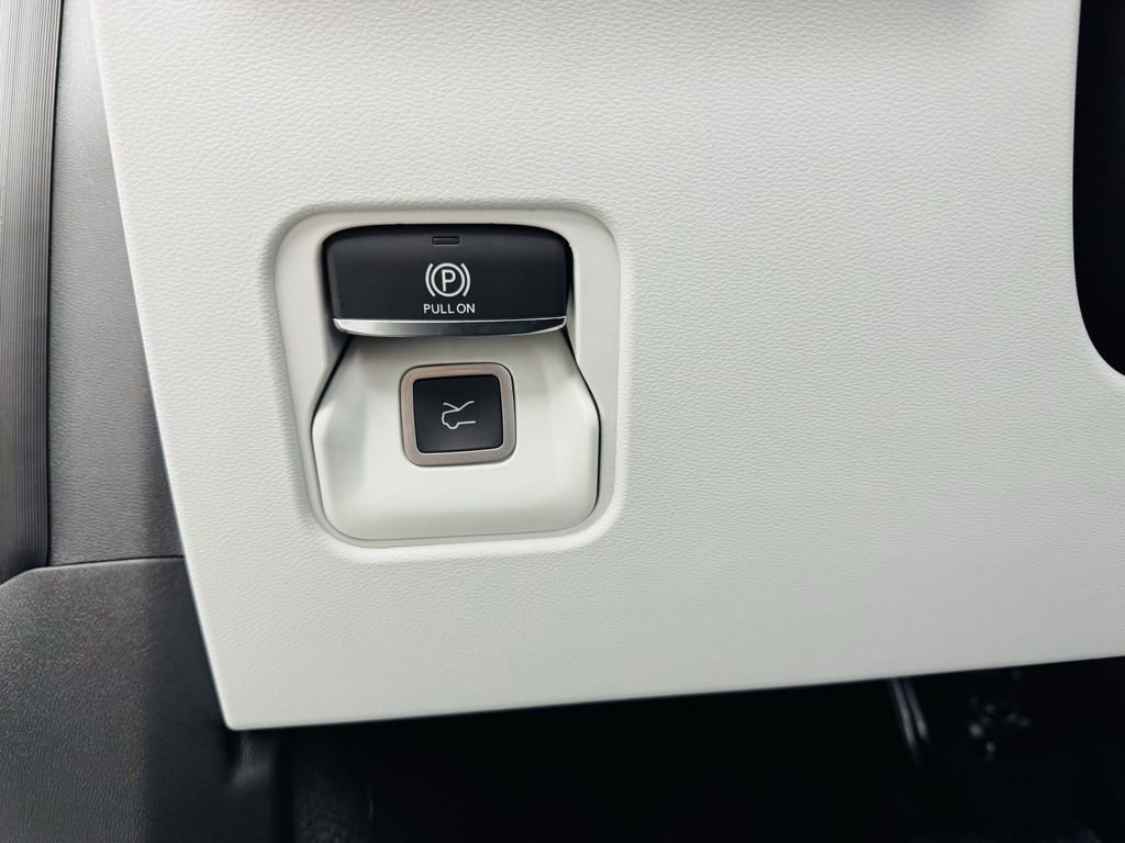 New 2026 Jeep Cherokee Overland w/ Advanced Pro Tech Group image 13