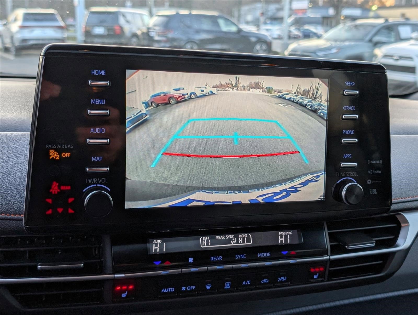 Used 2024 Toyota Sienna XSE w/ XSE Plus Package image 31