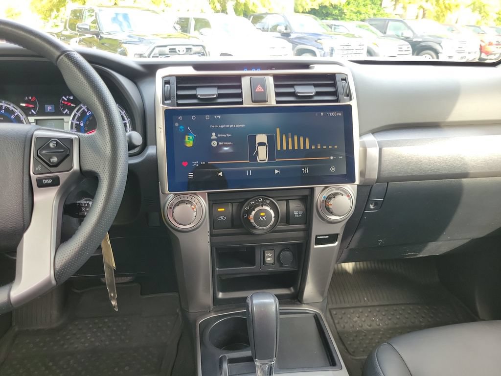 Used 2015 Toyota 4Runner SR5 RWD image 25