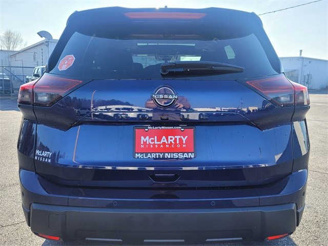 New 2026 Nissan Rogue SV image 4
