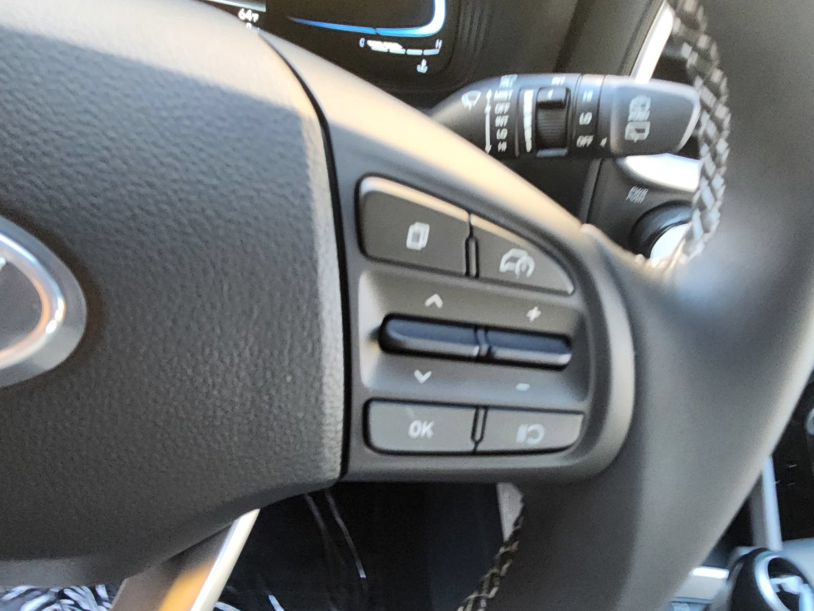 New 2026 Hyundai Venue SEL FWD image 13