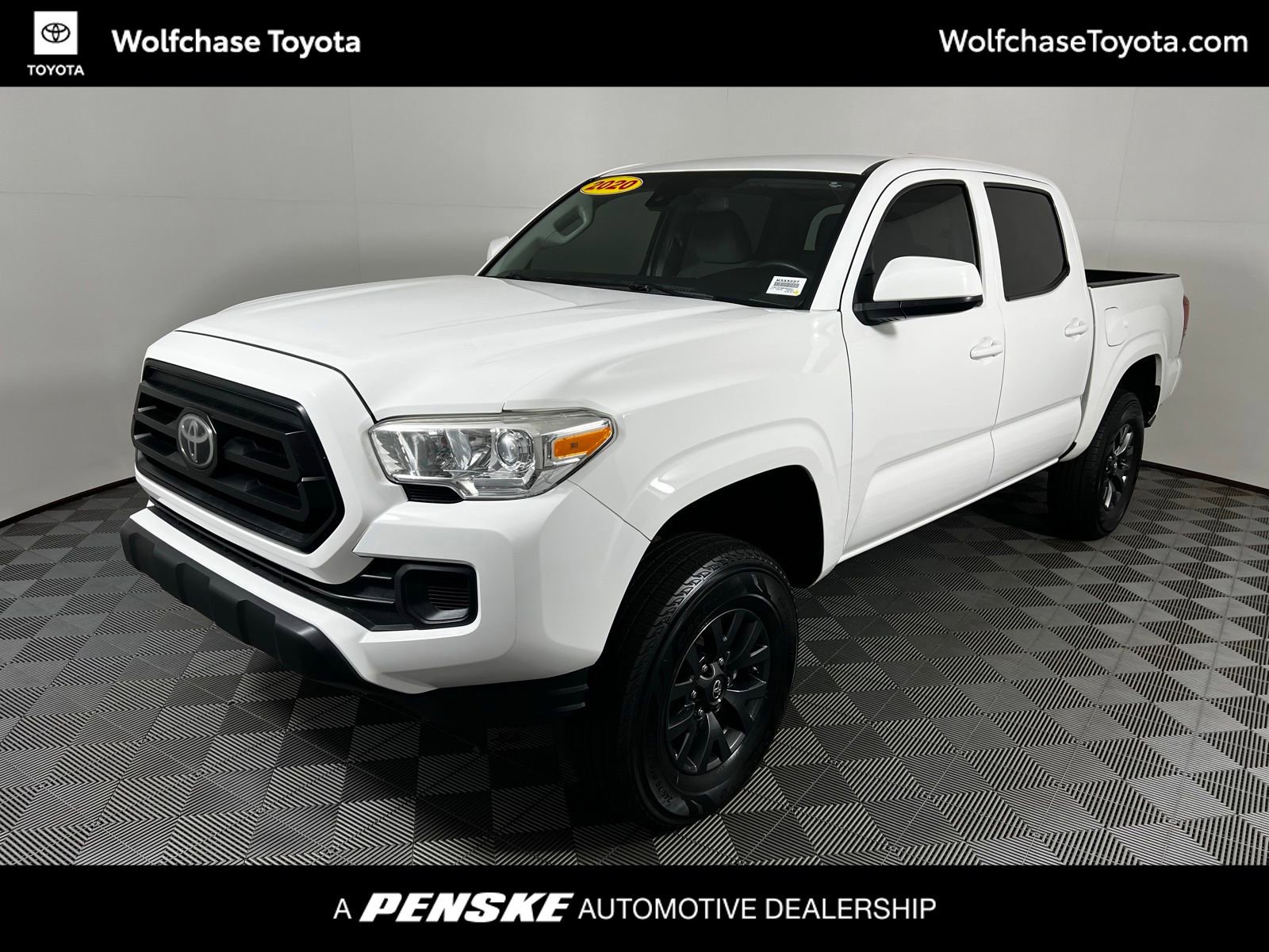 Used 2020 Toyota Tacoma SR image 1