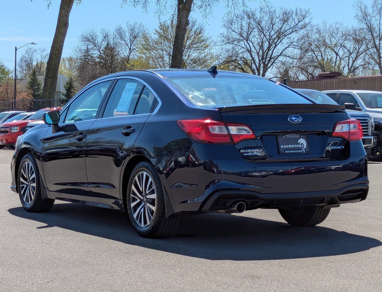 Used 2018 Subaru Legacy 2.5i Premium w/ Moonroof Package AWD/4WD image 7