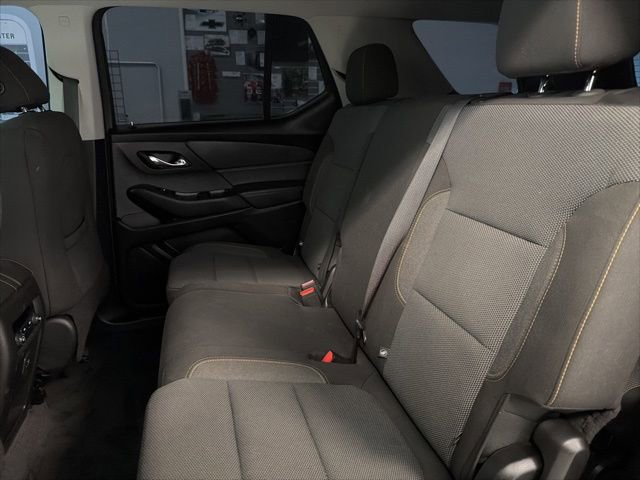Used 2020 Chevrolet Traverse LS image 24