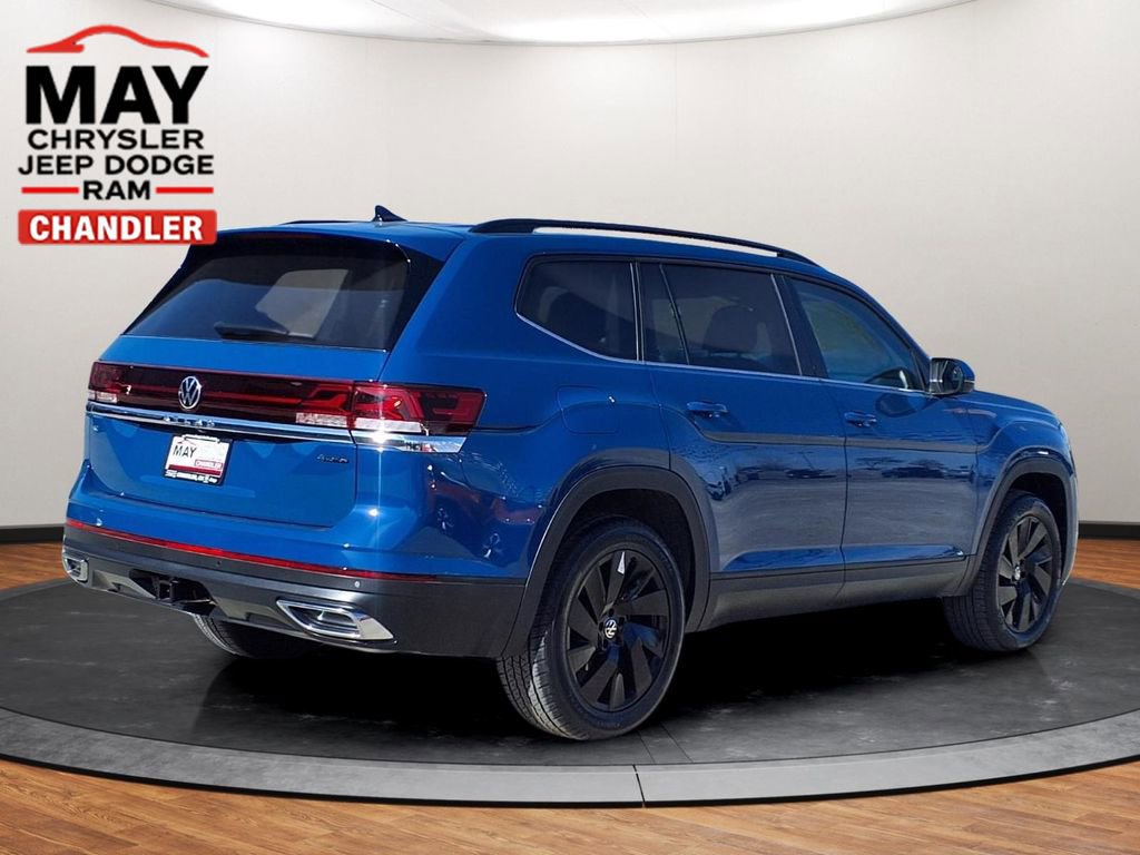Used 2025 Volkswagen Atlas SE image 22