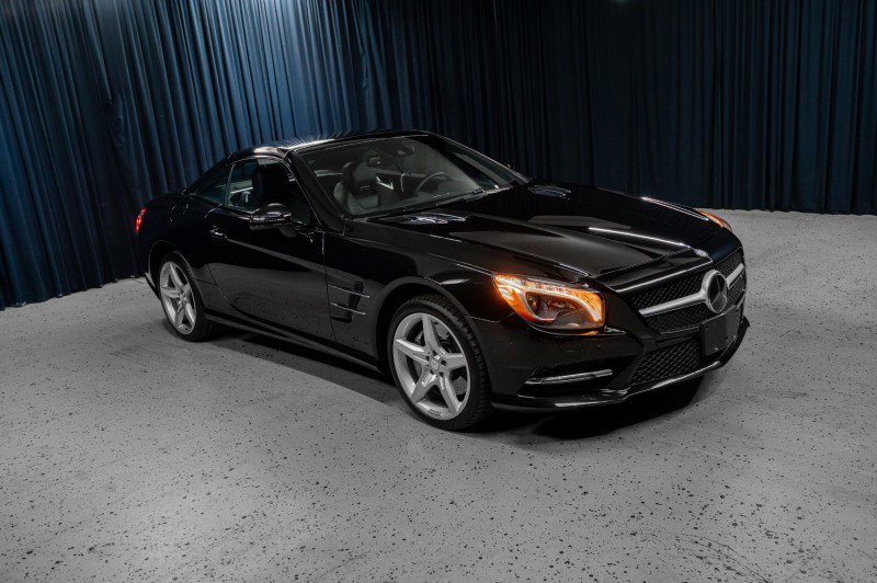 Used 2016 Mercedes-Benz SL 550 image 5