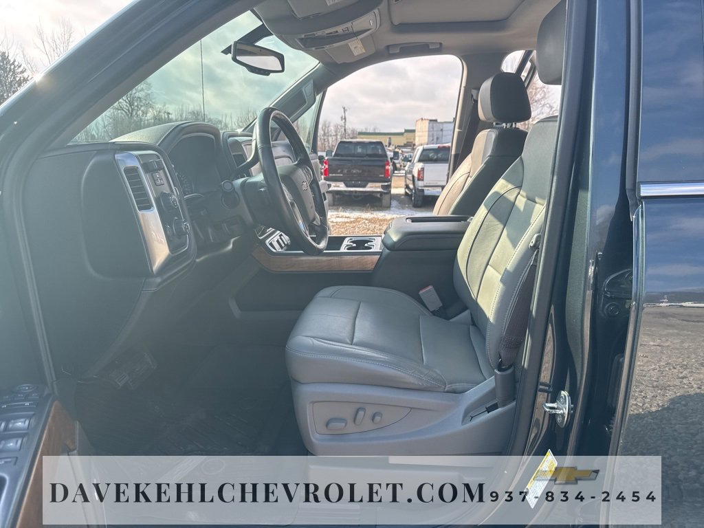 Used 2017 Chevrolet Silverado 1500 LTZ w/ Sport Package image 19