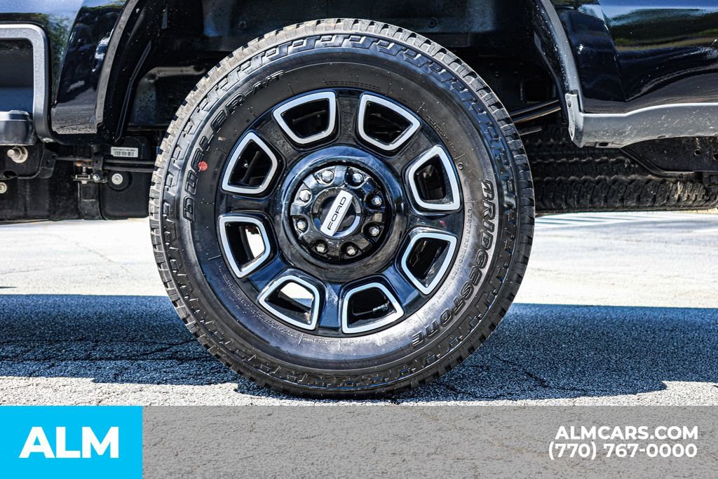 Used 2025 Ford F250 Platinum AWD/4WD image 17