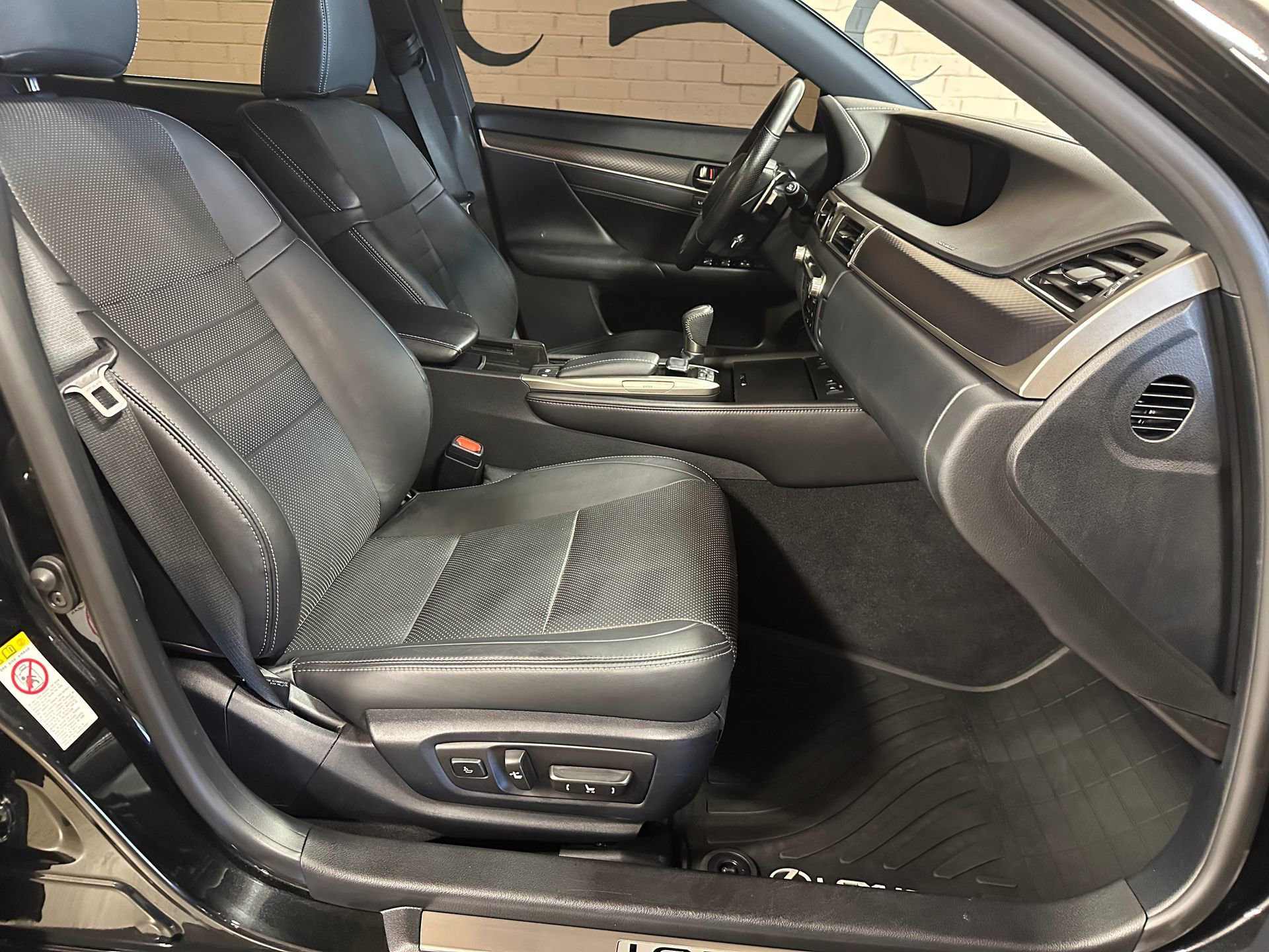 Used 2018 Lexus GS 350 F Sport AWD/4WD image 22