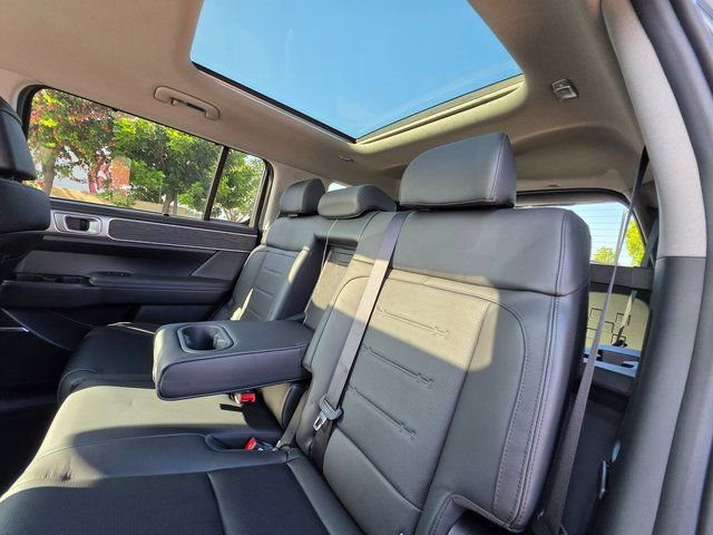 New 2025 Hyundai Santa Fe Limited image 20