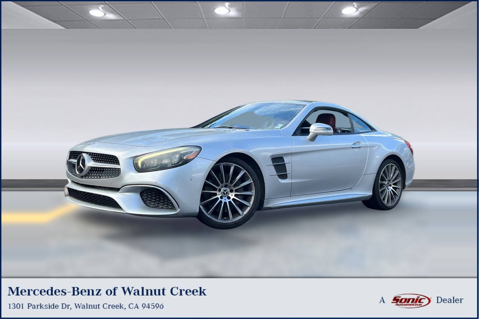 Used 2017 Mercedes-Benz SL 550 image 1