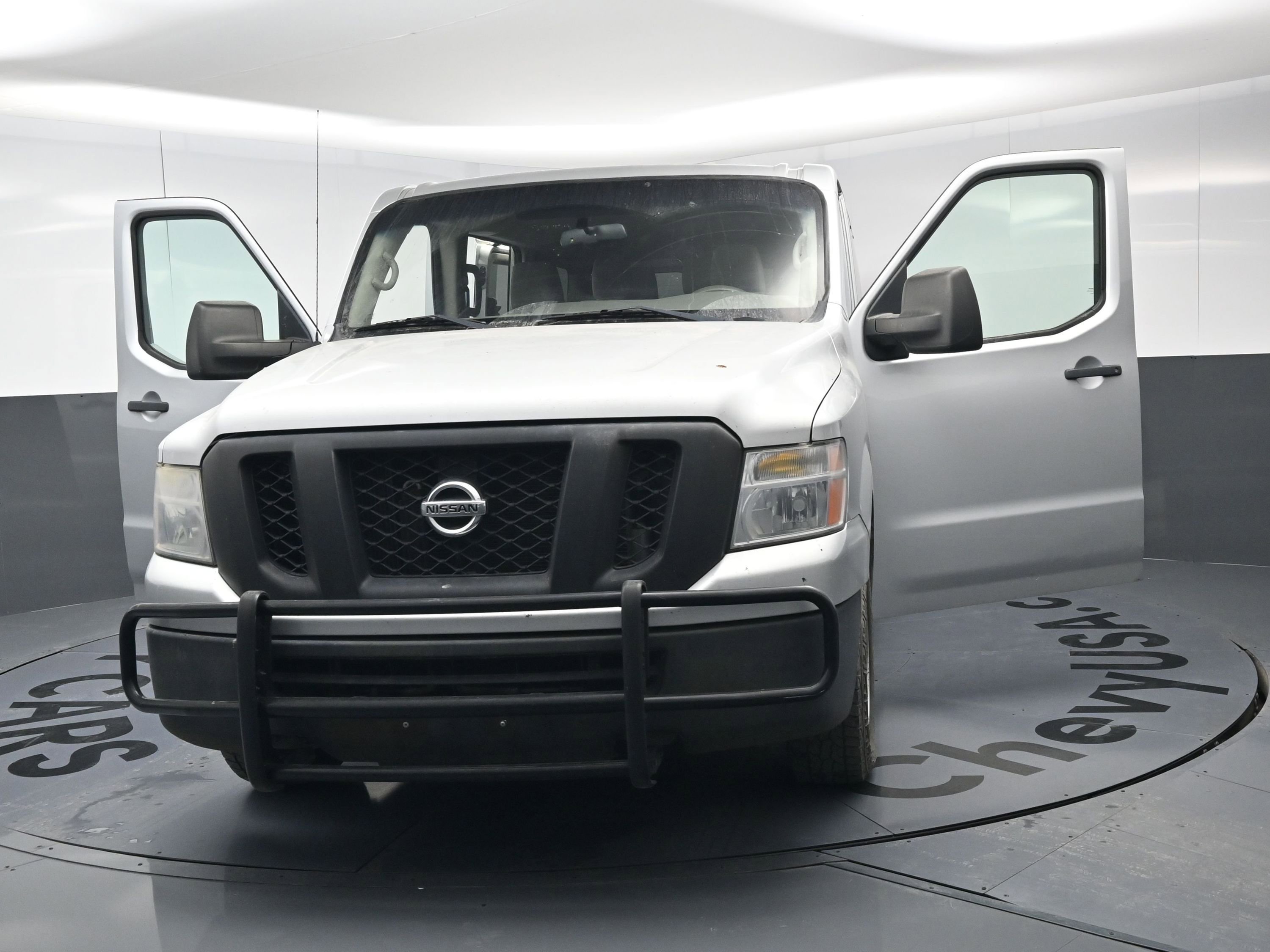 Used 2017 Nissan NV 3500 S w/ Power Package image 13