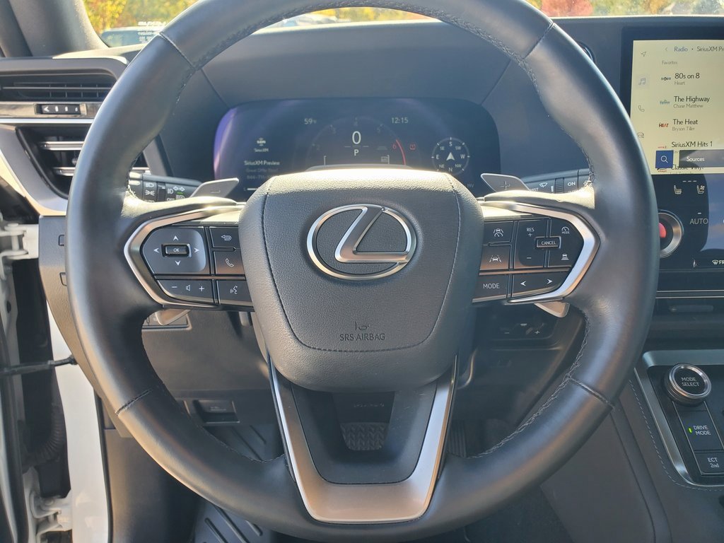 Used 2024 Lexus GX 550 image 13